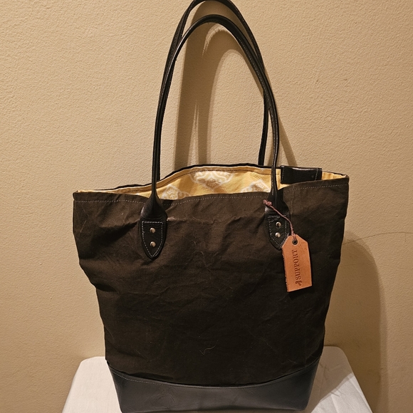 R.RIVETER tote bag - Picture 6 of 8